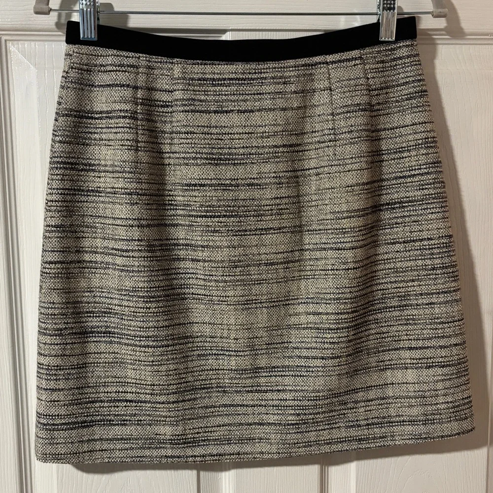 Ann Taylor Black and Cream Tweed Zip Front Mini Skirt 2